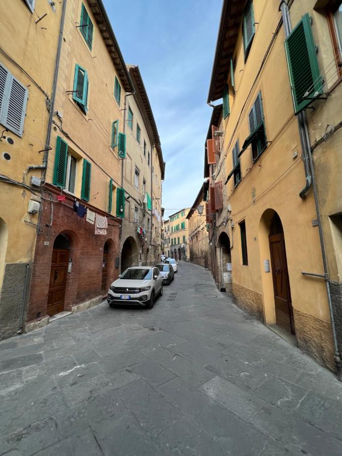 - A Pochi Passi Da Piazza Del Campo