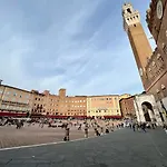 Siena - A Pochi Passi Da Piazza Del Campo